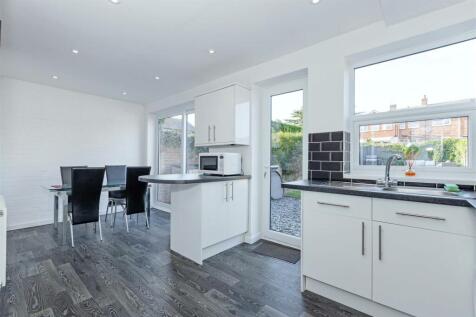 For Sale by Aspire Residential - Bramble Lane