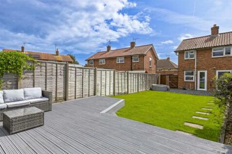 For Sale by Aspire Residential - Bramble Lane