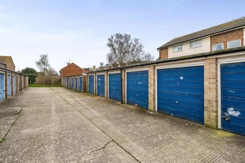 For Sale - Aspire Residential - Exmoor Court - Gar