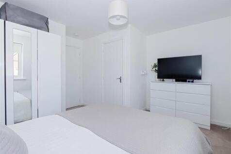 For Sale by Aspire Residential | Gerbera Road