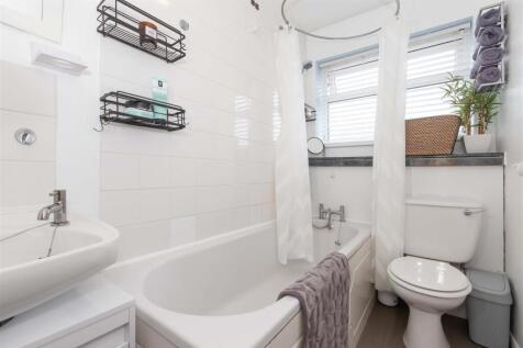 For Sale by Aspire Residential | Halifax Drive