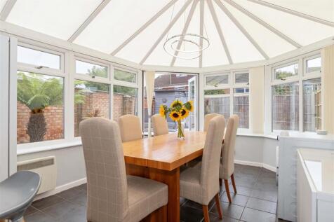 For Sale by Aspire Residential | Halifax Drive