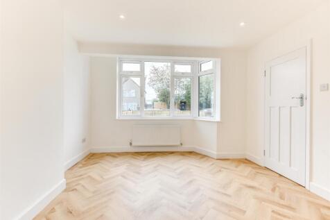 For Sale by Aspire Residential | King Edward Avenu