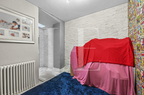 Haselbury Road  (6).png