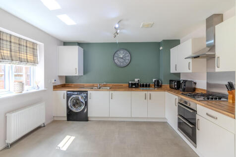 4 Blackthorn Avenue (9 of 23)