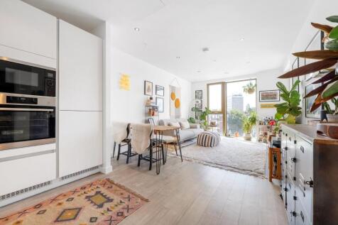 Open- plan reception