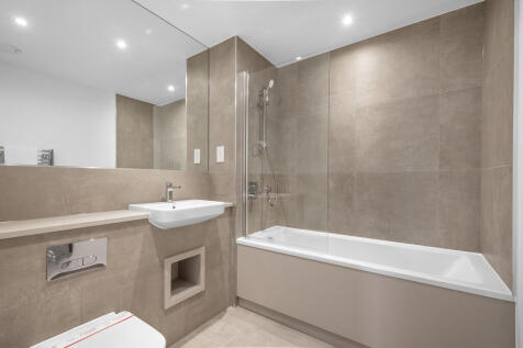 Vistry_-_107_Clarence_Avenue_-_-4