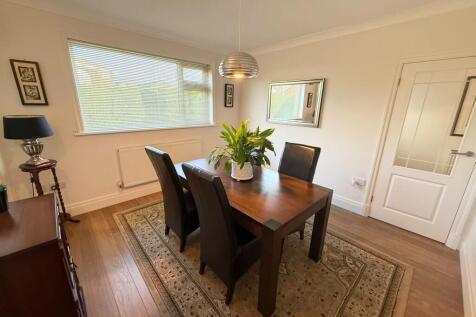 Bedroom 3/Dining ...