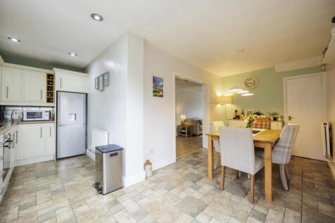 58 Rockhingham close-38
