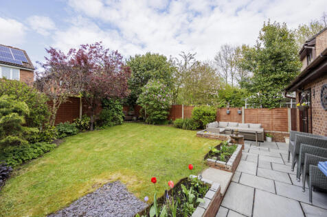 58 Rockhingham close-13