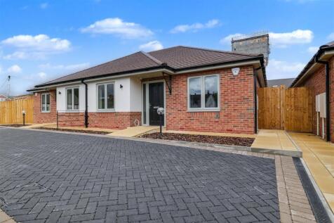 Plot 9 Front External 1.jpeg