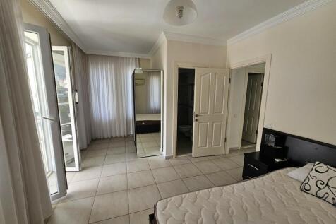 Master Suite 1st Flr
