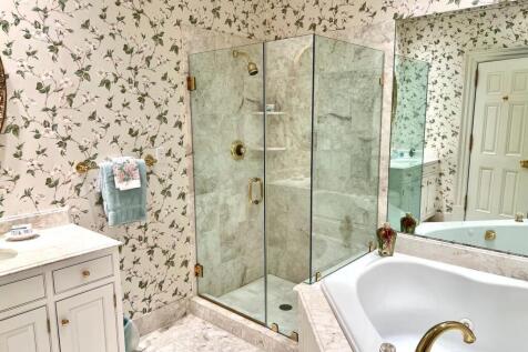 Property Image 100