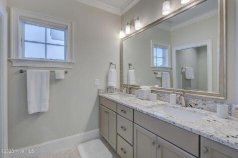 Property Image 82