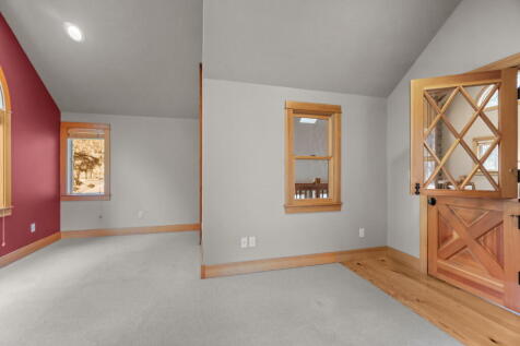 Property Image 100