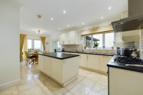 Kitchen Breakfast Room