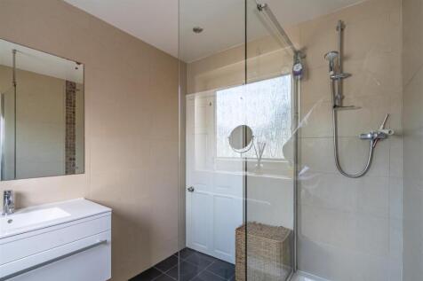 eastholme ave-39.jpg