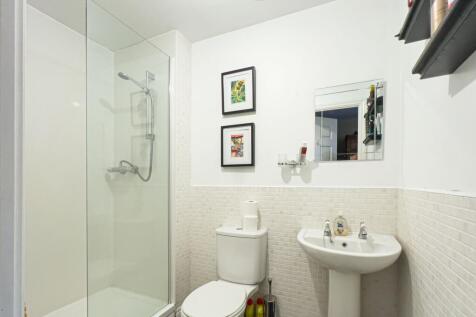 En Suite Shower Room