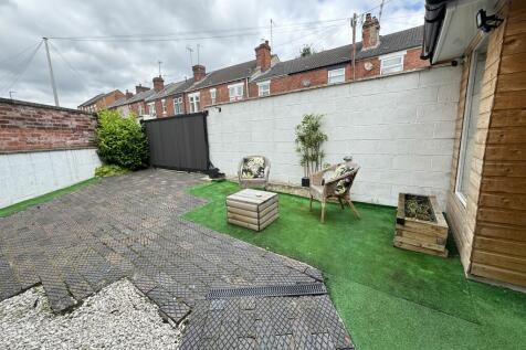 Rear Parking  Amp  Seating Area T202411291519.jpg