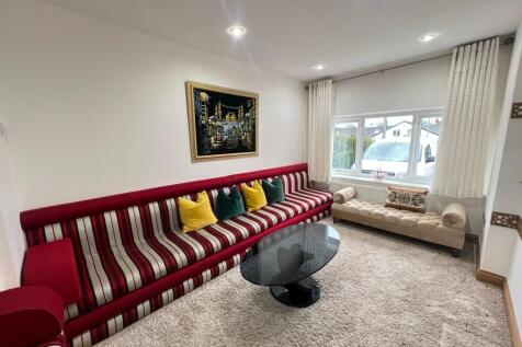 Study / Play Room 