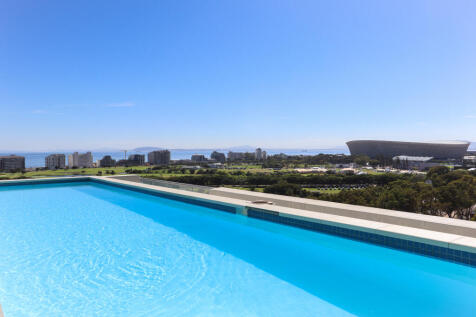 Upper Level:  Private Pool