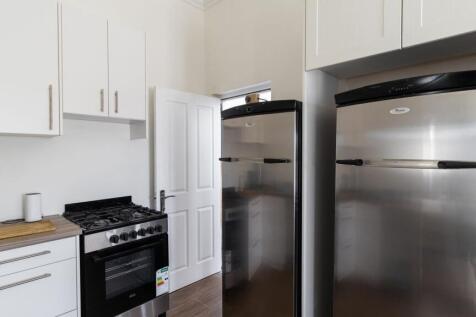 FLATLET KITCHEN