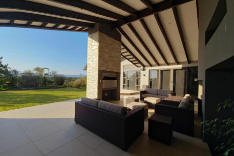 Outdoor Entertainment