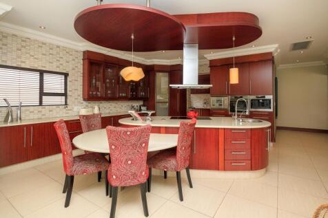 Breakfast Nook Centre Island