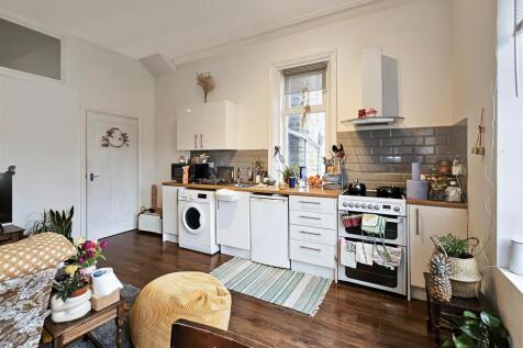 Flat 5