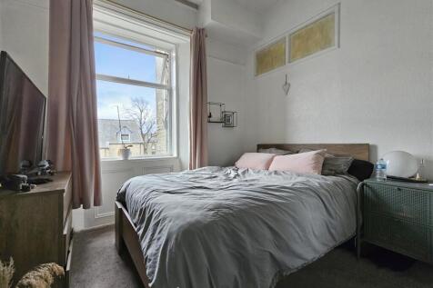 Flat 6