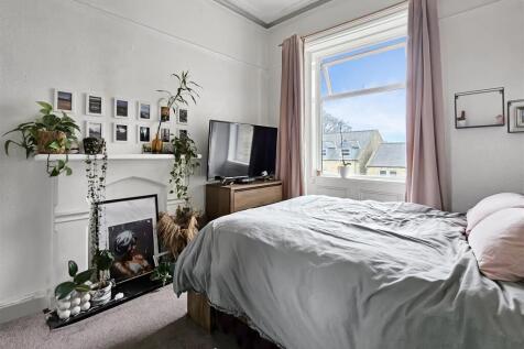 Flat 6