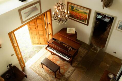 008068766C054011BAF9