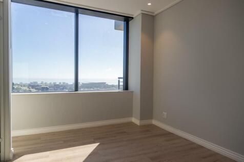 Bedroom 2 with Atlantic Ocean views 