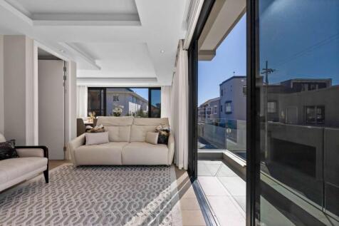 Interleading Living rooms