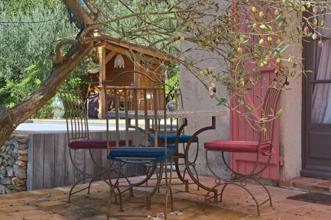 Property Image 8