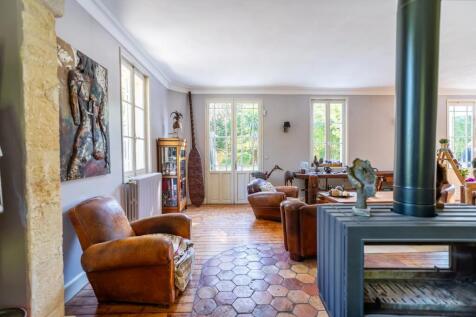 Property Image 8