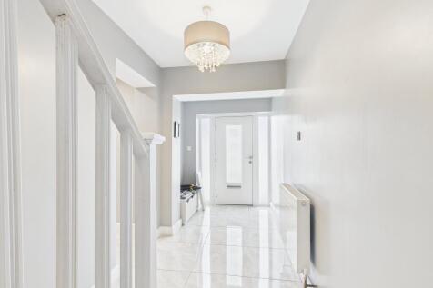 Entrance Toward Door
