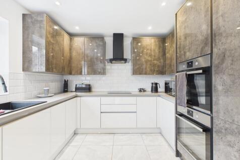 Kitchen Center
