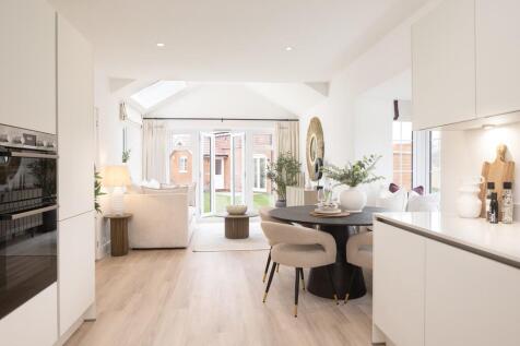 oakwood park, wimborne