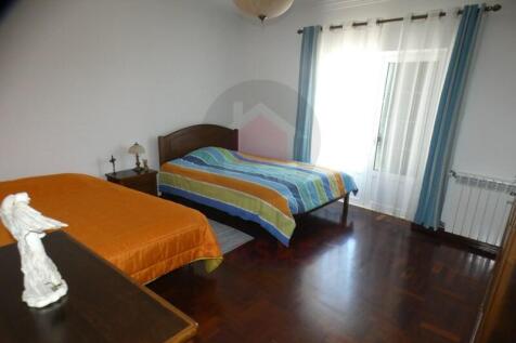 Villa in Salir do Porto