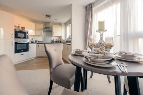 Show home dining area 