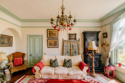 Croft-Bexhill-Squirrels-Interior-23