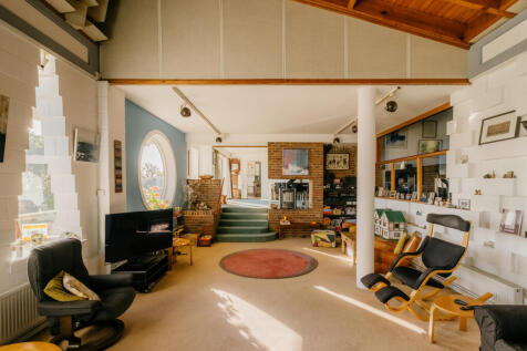 Croft-Hastings-Amherst-Gardens-Interior-36