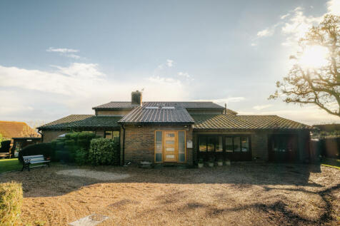 Croft-Hastings-Amherst-Gardens-Exterior-34