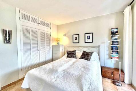 15-Reihenmittelhaus-traumhafter-Hafenblick-kaufen-zimmer