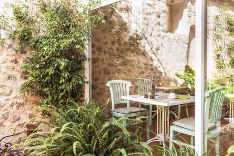 05-Boutique Hotel zu verkaufen - ein Rückzugsort im Herzen der Tramuntana-kaufen-pflanzen