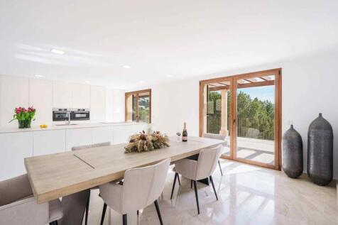 09-port andratx-Finca-Paradies mit Blick auf den Hafen-kaufen-esstisch