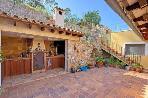 02-andratx-Charmantes Dorfhaus mit mediterranem Gartenparadies und traumhaftem Bergblick-kaufen-patio