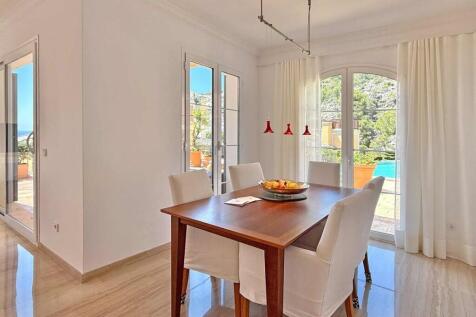 08-port andratx-Stilvolles Meerblick-Appartement in der beliebten Bucht Cala Llamp-kaufen-esstisch