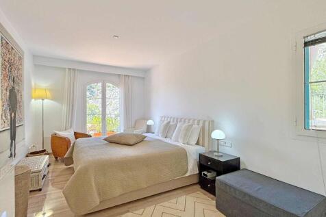 12-port andratx-Exklusives Apartment mit Lifestyle-Faktor ¿ Meerblick &amp; Poolzugang in Cala Llamp-kaufen-bett